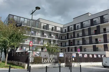 residence de la rue john lennon facade