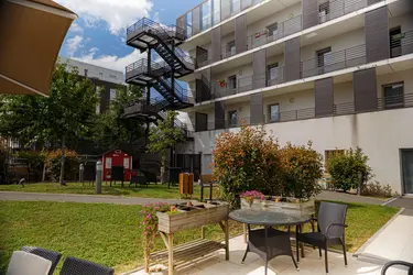 residence de la rue john lennon terrasse