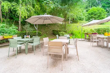 residence la jonchere a rueil malmaison jardin 2