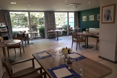 maison de retraite les jardins de romilly 4